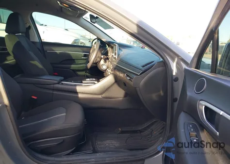 2021 Hyundai Sonata Se z USA, uszkodzony, nr VIN 5NPEG4JA2MH128037